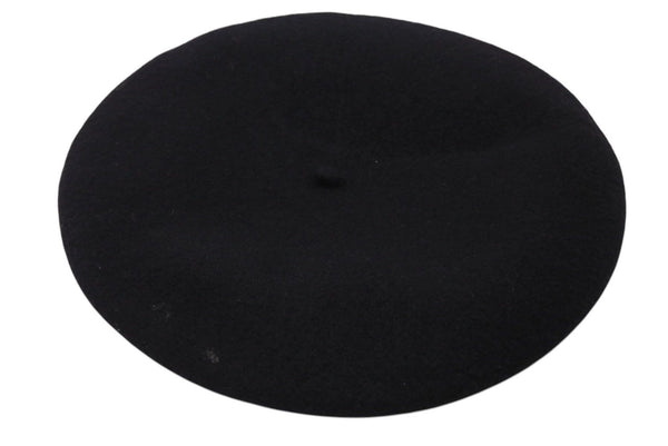 CHANEL Chanel beret hat here mark embroidery black white felt Head circumference approx. 55cm Good condition Used 4c071547