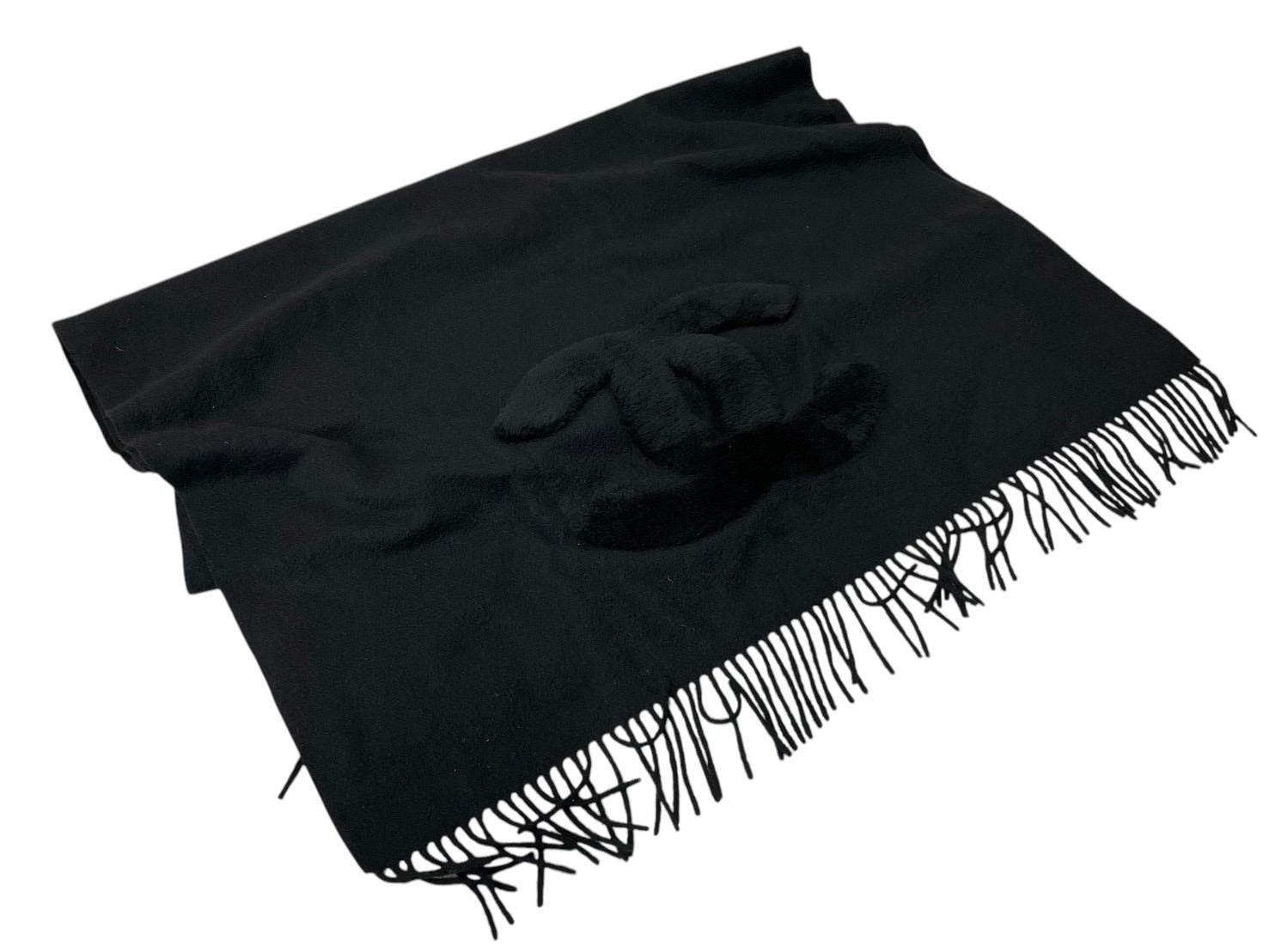 CHANEL ブラックファー マフラー CCロゴ ビッグロゴが可愛い♡もこもこCCロゴ】CHANEL *マフラー (CHANEL