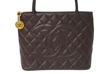Load image into Gallery viewer, 極美品 CHANEL シャネル 復刻トート 5番台 ハンドバッグ ココマーク キャビアスキン ブラウン ゴールド金具 中古 4c071567