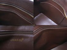 Load image into Gallery viewer, 極美品 CHANEL シャネル 復刻トート 5番台 ハンドバッグ ココマーク キャビアスキン ブラウン ゴールド金具 中古 4c071567