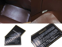 Load image into Gallery viewer, 極美品 CHANEL シャネル 復刻トート 5番台 ハンドバッグ ココマーク キャビアスキン ブラウン ゴールド金具 中古 4c071567