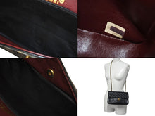 Load image into Gallery viewer, CHANEL シャネル マトラッセ23 Wフラップ チェーン ショルダーバッグ ラムスキン 1番台 ブラック ゴールド金具 美品 中古 4c071594
