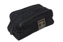 Load image into Gallery viewer, CHANEL シャネル ポーチ スポーツライン ココマーク 7番台 ブラック ナイロン ブラック金具 ロゴ 美品 中古 4c071596