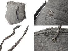 Load image into Gallery viewer, CHANEL シャネル ショッピングチェーントート 2WAYバッグ 25番台 イタリア製 キャンバス レザー グレー シルバー金具 美品 中古 4c071615
