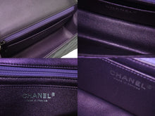 Load image into Gallery viewer, 新品同様 CHANEL シャネル 横長 20cm ショルダーバッグ A69900 24番台 ミニマトラッセ ブラックシェル ショルダーチェーン ラムスキン 中古 4c071623
