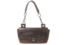 Load image into Gallery viewer, CHANEL シャネル チェーンショルダーバッグ アイコンモチーフ クルーズライン 8番台 2003年 ブラウン シルバー 美品 中古 4c071624