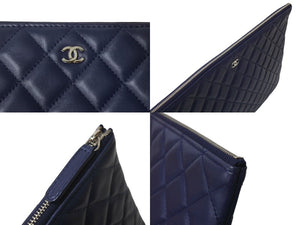 極美品 CHANEL シャネル クラッチバッグ 22番台 ココマーク キルティング キャンバス ネイビー シルバー金具 中古 4c071628