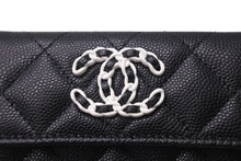 Load image into Gallery viewer, 新品未使用 CHANEL シャネル シャネル19 スモールフラップ ウォレット AP3711 三つ折り財布 ココマーク ブラック キャビアスキン 中古 4c071641
