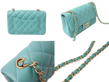 Load image into Gallery viewer, 極美品 CHANEL シャネル 横長 20cm ショルダーバッグ A69900 27番台 ミニマトラッセ ティファニーブルー ショルダーチェーン ラムスキン 中古 4c071694