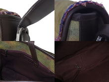 Load image into Gallery viewer, 極美品 CHANEL シャネル エンブロイダリー グラフィティ ショルダーバッグ A92789 ココマーク 20番台 カーキ 中古 4c071699