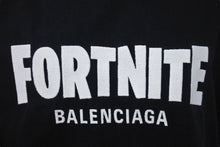 Load image into Gallery viewer, BALENCIAGA × Fortnite バレンシアガ フォートナイト 21AW ロゴ 半袖Ｔシャツ 世界限定500着 ブラック 612966 サイズM 美品 中古 4c071702