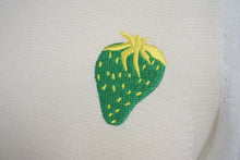 Load image into Gallery viewer, JW ANDERSON ジェイダブリューアンダーソン Strawberry Patch Knit ストロベリー ニット サイズ S 美品 中古 4c071720