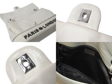 Load image into Gallery viewer, 新品同様 CHANEL シャネル パリスロンドン チェーンショルダーバッグ ターンロック ホワイト 12番台 シルバー金具 中古 4c071735