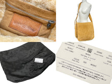 画像をギャラリービューアに読み込む, CHROME HEARTS クロムハーツ ムートン ソフトショルダーバッグ ダガージップ ベージュ シルバー925 美品 中古 4c071736