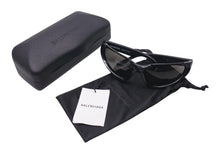 Load image into Gallery viewer, BALENCIAGA バレンシアガ Xpander キャットアイ サングラス BB0202S XLサイズ ブラック 美品 中古 4c071752