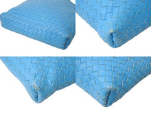 画像をギャラリービューアに読み込む, BOTTEGA VENETA ボッテガヴェネタ イントレチャート ショルダーバッグ レザー ブルー アンティークゴールド金具 美品 中古 4c071846