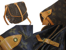 Load image into Gallery viewer, LOUIS VUITTON ルイヴィトン ソミュール35 ショルダーバッグ モノグラム M42254 PVC ヌメ革 ブラウン ゴールド金具 美品 中古 4c071852