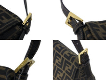 画像をギャラリービューアに読み込む, FENDI フェンディ ズッカ柄 エトニコ マンマバケット ハンドバッグ ブラウン ロゴ キャンバス レザー 美品 中古 4c071882
