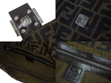 画像をギャラリービューアに読み込む, FENDI フェンディ マンマバケット ワンショルダーバッグ ズッカ柄 コットンキャンバス レザー シルバー金具 ブラウン 美品 中古 4c071884
