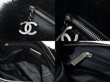 Load image into Gallery viewer, CHANEL シャネル ワンショルダーバッグ 10番台 ココマーク キャビアスキン ラクーンファー リアルファー ブラック 美品 中古 4c071890