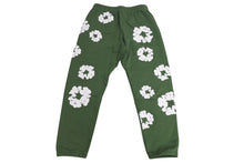 Load image into Gallery viewer, 新品未使用 DenimTears デニムティアーズ TheCottonWreathSweatpants ザコットンリーススウェットパンツ カーキ ホワイト XL 中古 4c071910