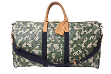 画像をギャラリービューアに読み込む, LOUIS VUITTON ルイヴィトン ×村上隆 キーポルバンドリエール55 モノグラムモフラージュ M95774 ゴールド金具 美品 中古4c071993