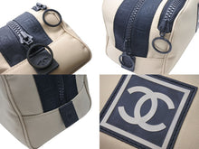 Load image into Gallery viewer, 新品同様 CHANEL シャネル ポーチ A19975 スポーツライン 7番台 ココマーク ナイロン ラバー ベージュ ブラック金具 中古 4c072008