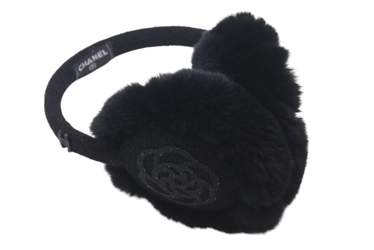 シャネル☆イヤーマフ 耳当て ココマーク ラインストーン カメリア ロゴ 黒 CHANEL – タグ 