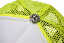 画像をギャラリービューアに読み込む, 新品未使用 CHROME HEARTS クロムハーツ トラッカーキャップ CHクロスパッチ ONE SIZE メッシュ イエロー シルバー925 中古 4c072443