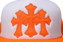 画像をギャラリービューアに読み込む, 新品未使用 CHROME HEARTS クロムハーツ トラッカーキャップ CHクロスパッチ ONE SIZE メッシュ オレンジ シルバー925 中古 4c072444