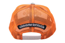 画像をギャラリービューアに読み込む, 新品未使用 CHROME HEARTS クロムハーツ トラッカーキャップ CHクロスパッチ ONE SIZE メッシュ オレンジ シルバー925 中古 4c072444
