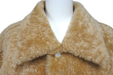 画像をギャラリービューアに読み込む, 新品未使用 LOUIS VUITTON ルイヴィトン シアリングトラッカージャケット 1AGJG5 サイズ50 シープスキン ウール 中古 4c072459