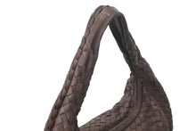 Load image into Gallery viewer, BOTTEGA VENETA ボッテガヴェネタ イントレチャート ホーボー ワンショルダーバッグ 115653-V0013 2040 レザー ブラウン 美品 中古 4c072472bv