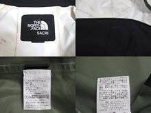 Load image into Gallery viewer, THE NORTH FACE × sacai ザノースフェイス サカイ 17AW ナイロン モッズ コート カーキ NP6171SA ロゴ サイズS 美品 中古 4c072476