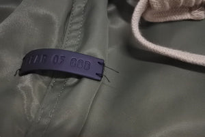 FEAR OF GOD フィア オブ ゴッド ナイロンパンツ サイズM ドローストリング カーキ ロゴパッチ ジェリー ロレンゾ 良品 中古 4c072557