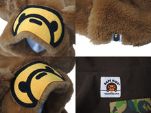 Load image into Gallery viewer, 新品未使用 A BATHING APE アベイシング エイプ Kids ポンチョ ポリエステル ブラウン キッズ 中古 4c072582