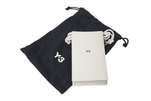 Load image into Gallery viewer, 新品未使用 Y-3 ワイスリー Adidas アディダス PHONE CASE スマートフォンケース ポーチ IJ9902 レザー ホワイト 中古 4c072596