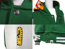 Load image into Gallery viewer, 極美品 A Bathing Ape アベイシングエイプ TIGER タイガー ワッペン スタジアムジャケット コットン グリーン ホワイト M 中古 4c072616