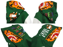 Load image into Gallery viewer, 極美品 A Bathing Ape アベイシングエイプ TIGER タイガー ワッペン スタジアムジャケット コットン グリーン ホワイト M 中古 4c072616