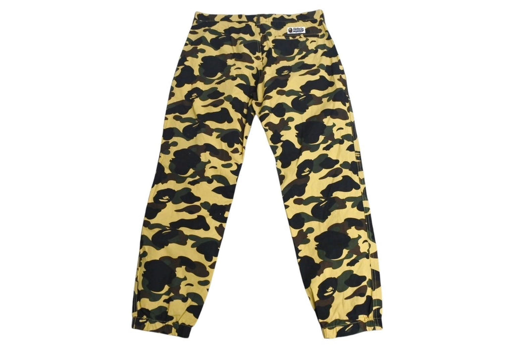 A BATHING APE アベイシングエイプ パンツ カーゴパンツ 迷彩 コットン カモ柄 サイズL 美品 中古 4c072617