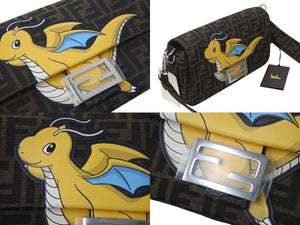 新品未使用 FENDI フェンディ ポケモン カイリュー ショルダーバッグ マンマバケット ブラウン ズッカ柄 8BR600-AR1T-F1NPJ 中古 4c072623