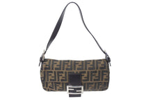 画像をギャラリービューアに読み込む, FENDI フェンディ マンマバケット ワンショルダーバッグ ズッカ柄 コットンキャンバス レザー シルバー金具 ブラウン 美品 中古 4c072641