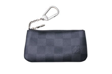 Load image into Gallery viewer, LOUIS VUITTON ルイヴィトン ポシェット クレ コインケース N60155 ダミエ グラフィット ブラック 美品 中古 4c072662