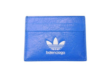 Load image into Gallery viewer, 新品未使用 BALENCIAGA × ADIDAS バレンシアガ アディダス カードケース 721895 ラムスキン ブルー 中古 4c072737