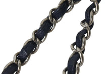Load image into Gallery viewer, CHANEL シャネル マトラッセ25 チェーンショルダーバッグ Wフラップ Wチェーン 15番台 キャビアスキン ブルー シルバー 美品 中古 4c072839
