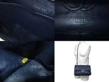 Load image into Gallery viewer, CHANEL シャネル マトラッセ25 チェーンショルダーバッグ Wフラップ Wチェーン 15番台 キャビアスキン ブルー シルバー 美品 中古 4c072839