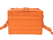 Load image into Gallery viewer, LOUIS VUITTON ルイヴィトン ハンドル ソフトトランク ショルダーバッグ M20956 トリヨンレザー オレンジ 美品 中古 4c072841