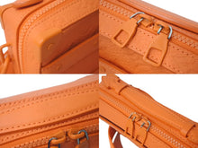Load image into Gallery viewer, LOUIS VUITTON ルイヴィトン ハンドル ソフトトランク ショルダーバッグ M20956 トリヨンレザー オレンジ 美品 中古 4c072841