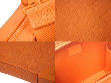Load image into Gallery viewer, LOUIS VUITTON ルイヴィトン ハンドル ソフトトランク ショルダーバッグ M20956 トリヨンレザー オレンジ 美品 中古 4c072841