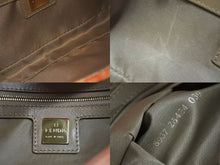 画像をギャラリービューアに読み込む, 極美品 FENDI フェンディ マンマバケット ワンショルダーバッグ ズッカ柄 総柄 エナメル レザー オレンジ ゴールド金具 中古 4c072851